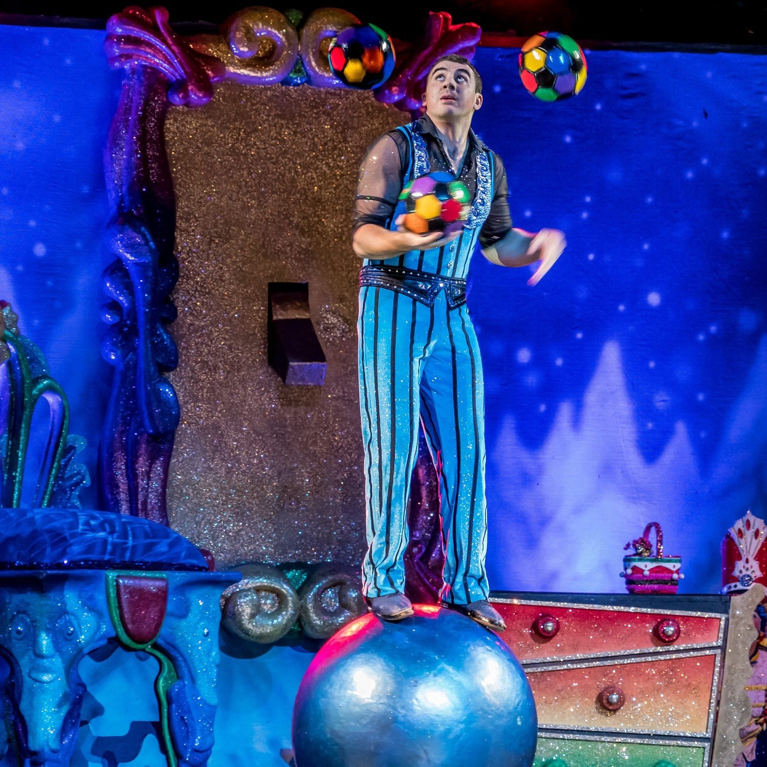 juggler-1938709_1920